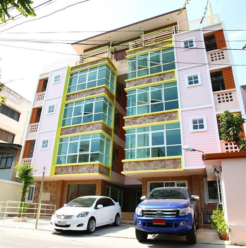 OYO 75405 Ladda Place Bangkok Exterior foto